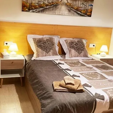 Apt Carmen A 80 M De La Playa شقة