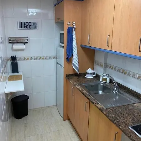 Apt Carmen A 80 M De La Playa شقة