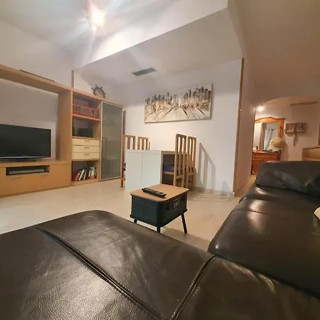 شقة Apt Carmen A 80 M De La Playa كالافيل